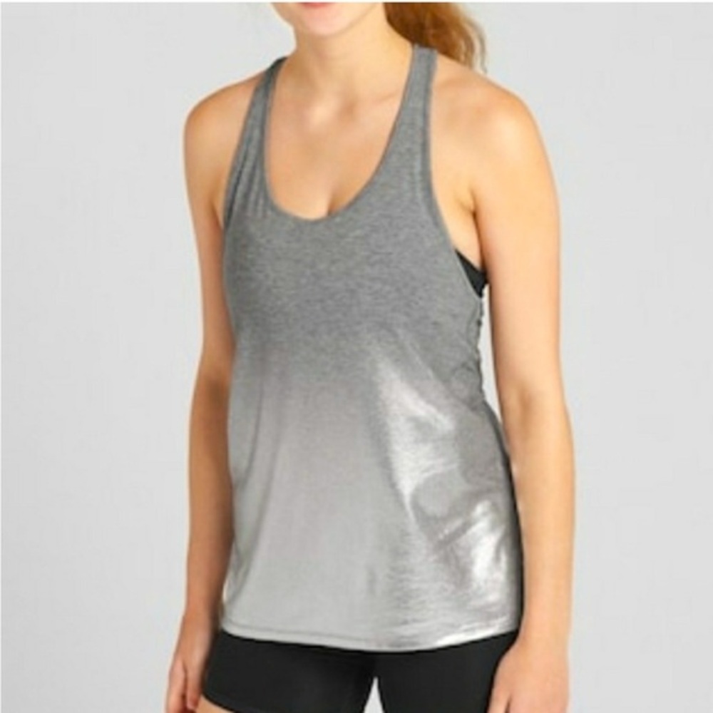 NWOT Gap metallic athletic breathe fit Tank silver ombré grey top